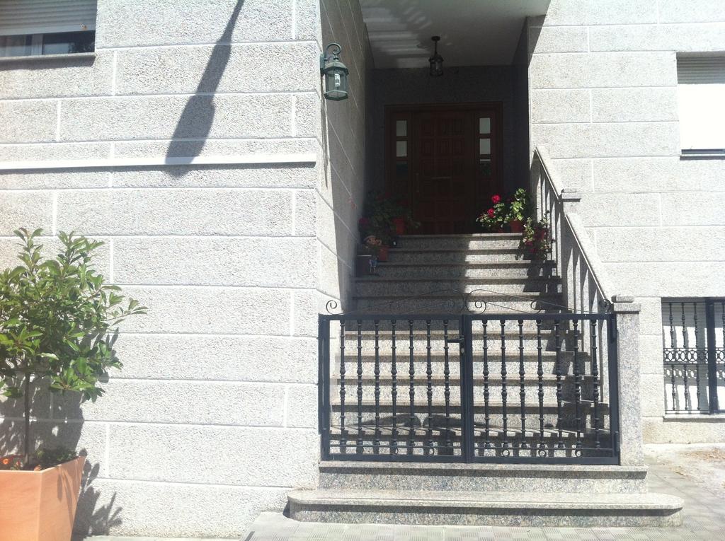 Hostal Meson Do Loyo Пуэртомарин Экстерьер фото